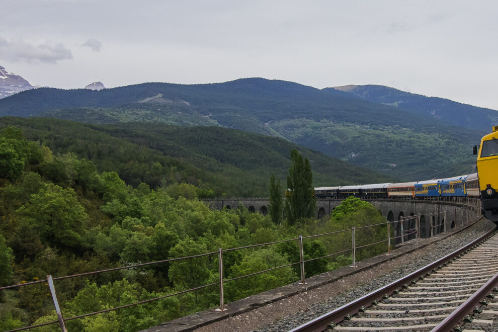 Banner_Tren Blanco_web